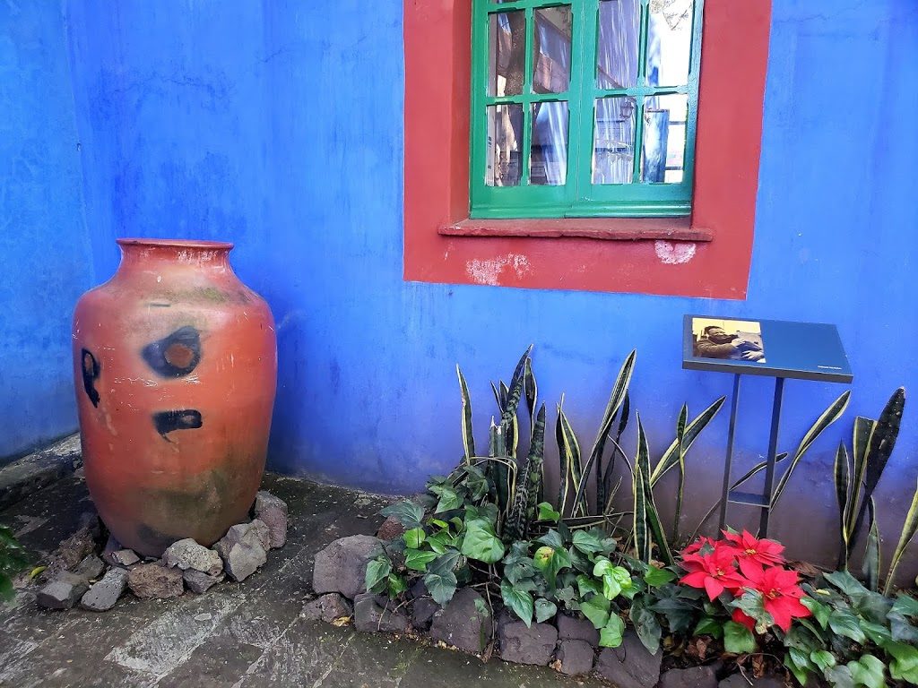 Art in the garden