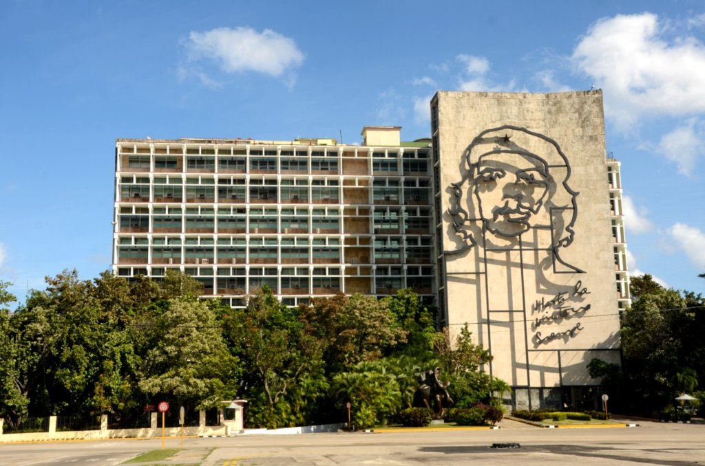 The Che mural at Plaza de la Revolucion