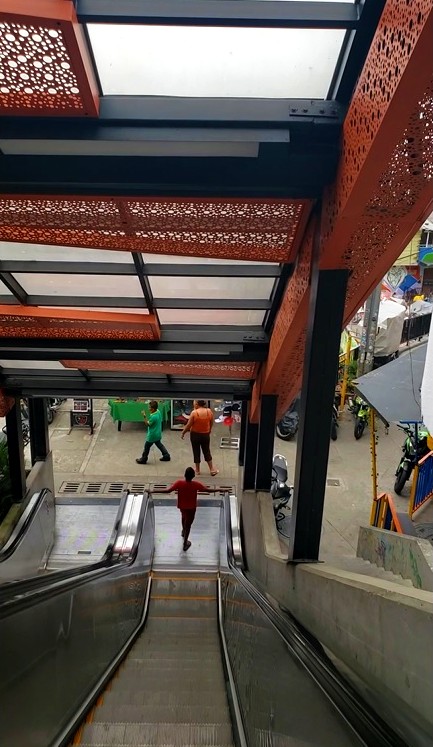Public escalator in Comuna 13, Medellin