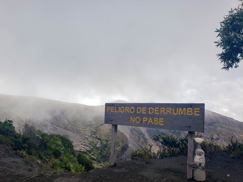 A sign board at Irazu volcano