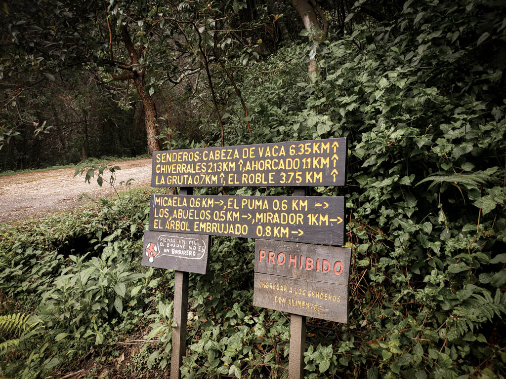 The direction boards listing the names, distances and directions of the trails in Sector Prusia, Cartago.